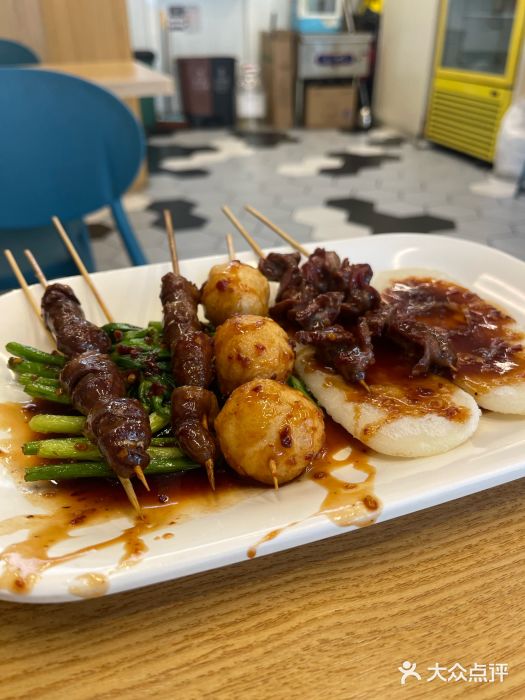 巧玲炸鸡(共康店)炸年糕图片