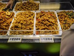 -八一好吃街·高品美食广场