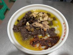 -文山荷鲜居(翠湖店)