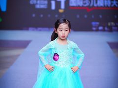 -潮童星少儿模特时尚中心(黄浦博荟广场店)