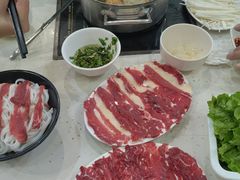 -黑山牛肉汤火锅(花城汇店)