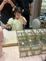 -奈尔宝家庭中心·亲子餐厅(鄞州万达店)