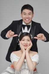 -麦田·婚纱摄影(天河新天地店)
