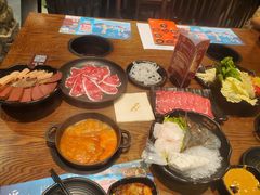 -呷哺呷哺 小火锅 (浦东新欧尚超市店)