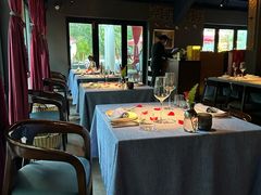 -弦月窗LUNETTE BY AMANDA(复兴路店)