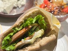-一叶一世界•素食餐厅(环球中心店)