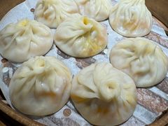 -馋三尺蟹粉小笼(人民广场店)