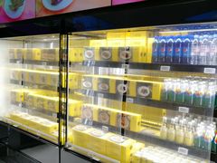 -周黑鸭(深圳大新地铁站店)