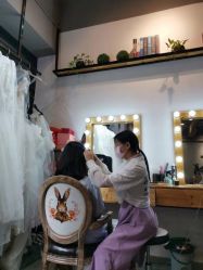 -菲林婚纱摄影工作室