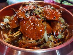 -虾弄弄海派小龙虾·牛羊蝎子火锅