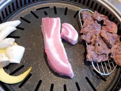 烤韩牛-黄金牧场(明洞总店)