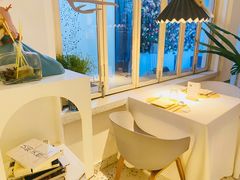 -春树下·树屋花房西餐厅(罍街AS1980店)