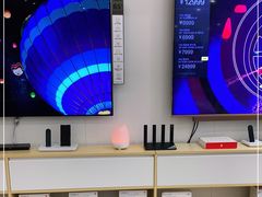 -华为授权体验店(中山公园来福士)