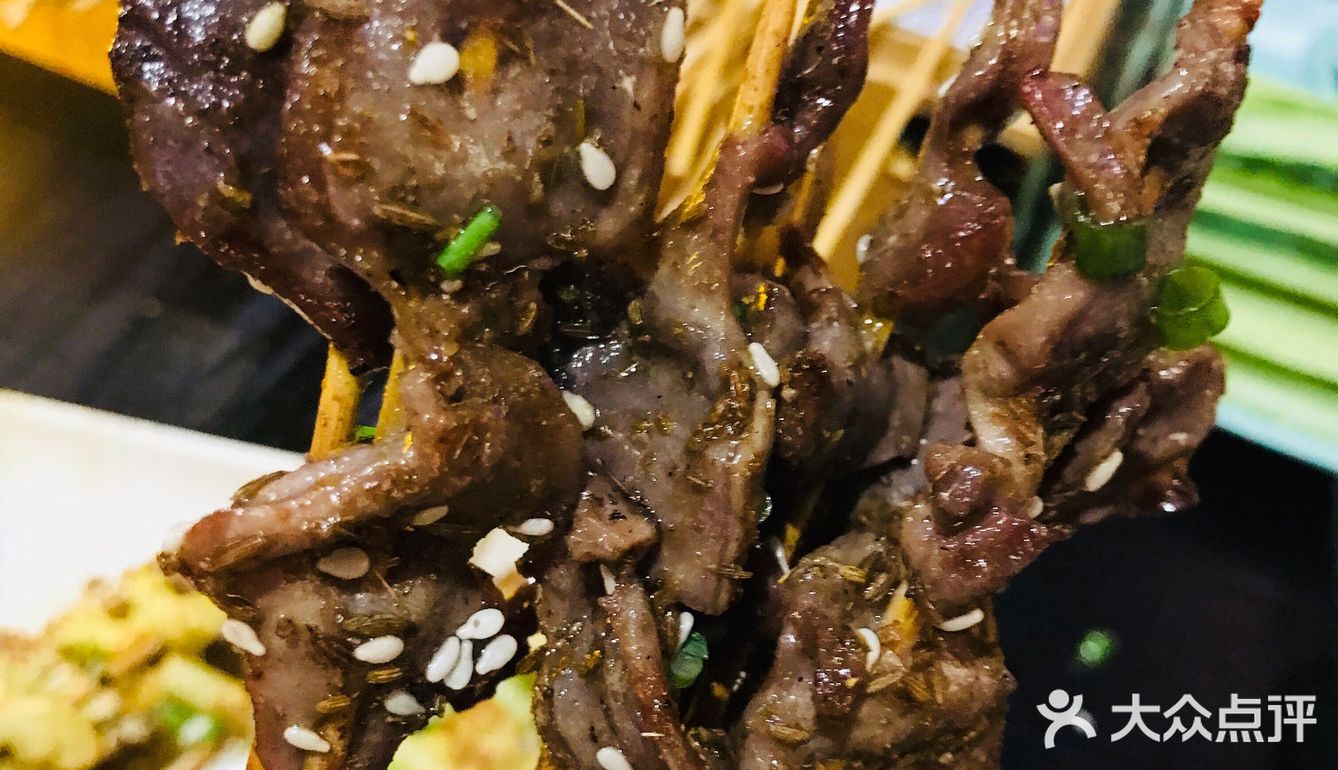 「客串烧烤酒馆」