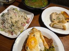 -舒蔡记生煎菜饭(云南中路店)