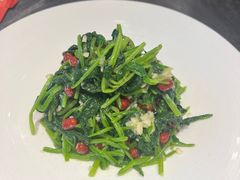 果仁菠菜-李记饺子·熏酱东北菜(欢乐谷店)