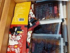 -胡氏大盘鸡新疆菜(石岗店)