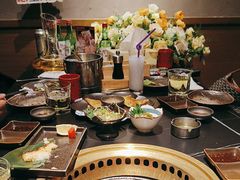 -山川小町·极番烧肉(新地假日广场店)