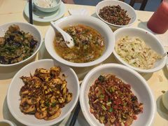 -笨罗卜浏阳菜馆(龙华鹏润达店)