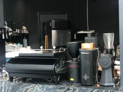 -UNI UNI(环亚凯瑟琳店)