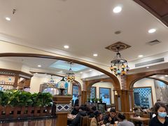 -清真·玛丽亚新疆菜主题餐厅(浙江中路店)