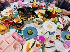 -水桶王国主题餐厅·聚会·生日派对·亲子活动·家庭套餐(亚龙湾希尔顿店)