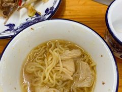 -威邵鸡煲(西华路总店)