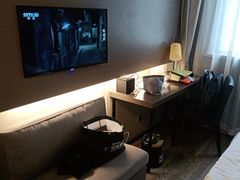 -如家精选酒店(上海张江广兰路地铁站店)