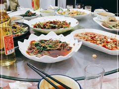 -洪霞餐馆