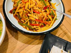 -西部马华清真兰州牛肉面·烧烤夜市(关东店)