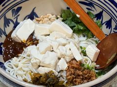 -蜗牛小馆醉乡民谣云南菜(惠新西里店)