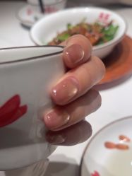 -悦指间美甲美睫美肤