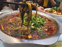 -乐山第一家临江鳝丝(茶坊路店)