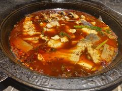 -大鱼山房鱼头火锅(老字号品质店)