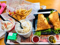 鸡肉培根牛油果俱乐部-The Habit Burger Grill 哈比特汉堡(复兴soho店)