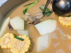 -肥仔文澳门猪骨煲(南京西路店)