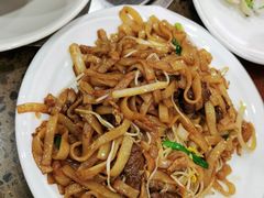 -冯姐生蚝(迎宾广场店)