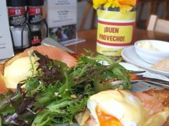 -ROAST coffee & eatery