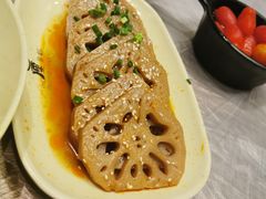 卤藕-巴厘龙虾·榜首油焖大虾(音乐学院·沿江酒馆店)