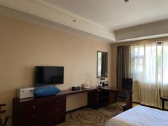 -陕西华浮宫酒店(未央湖公园店)