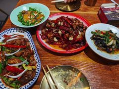 辣子鸡-柴窝堡22号辣子鸡·传承新疆菜