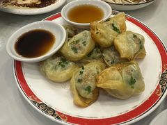 煎馄饨-小实惠嘉(威海路店)