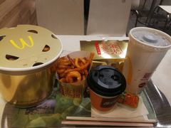 -麦当劳(虹梅路地铁站店)