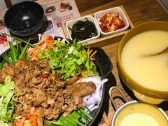 小木屋烤肉-冰川延边料理·炭烤串(原小木屋店)