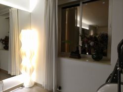 -闺蜜瑜伽·普拉提女性塑形馆