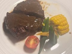 炭烤菲力牛排佐黑胡椒汁-秀·爱尔兰餐吧(上海路店)