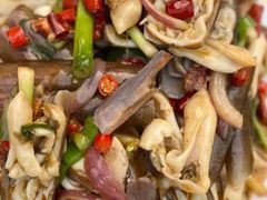 -四川小胡子海鲜(丁村万人海鲜广场店)