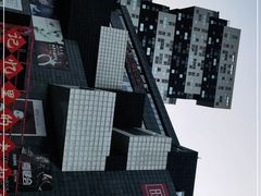 -资和信百货商场