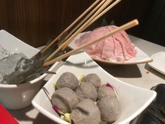 -海底捞火锅鲜切牛肉主题店(长寿路店)