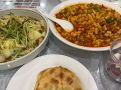 -汗腾格里·风味餐厅(新疆驻京办店)